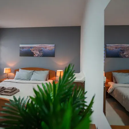 The Bayview Executive Penthouse *