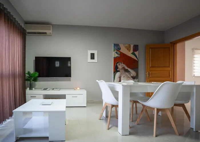 The Bayview Executive Penthouse